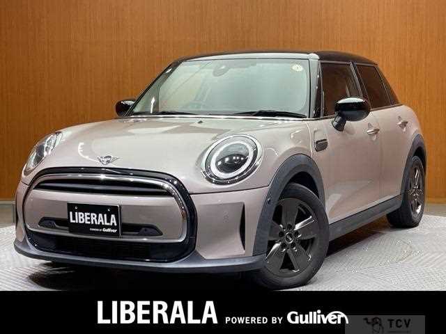 2022 BMW MINI