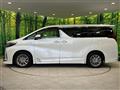 2019 Toyota Alphard Hybrid