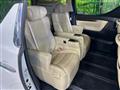 2019 Toyota Alphard Hybrid