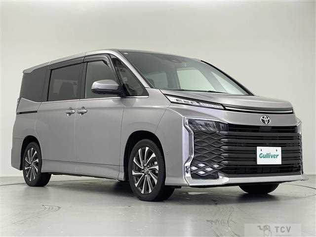 2023 Toyota Voxy