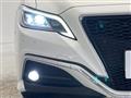 2018 Toyota Crown Hybrid