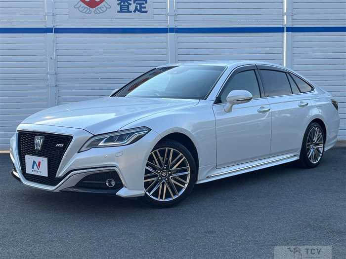 2020 Toyota Crown Hybrid