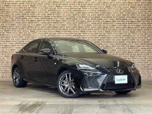 2017 Lexus IS