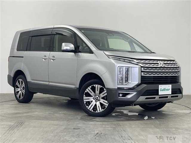 2019 Mitsubishi Delica D5