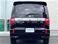 2019 Mitsubishi Delica D5