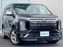 2019 Mitsubishi Delica D5