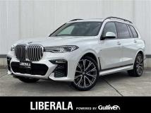 2021 BMW X7