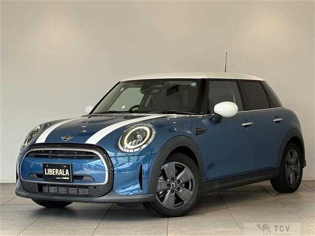 2022 BMW MINI