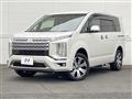 2019 Mitsubishi Delica D5