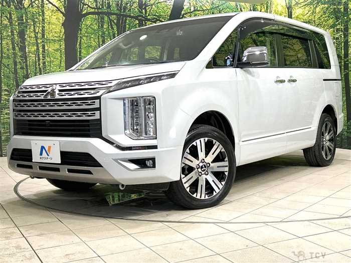 2024 Mitsubishi Delica D5