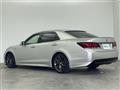 2014 Toyota Crown Hybrid