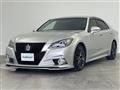 2014 Toyota Crown Hybrid