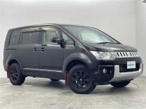 2017 Mitsubishi Delica D5