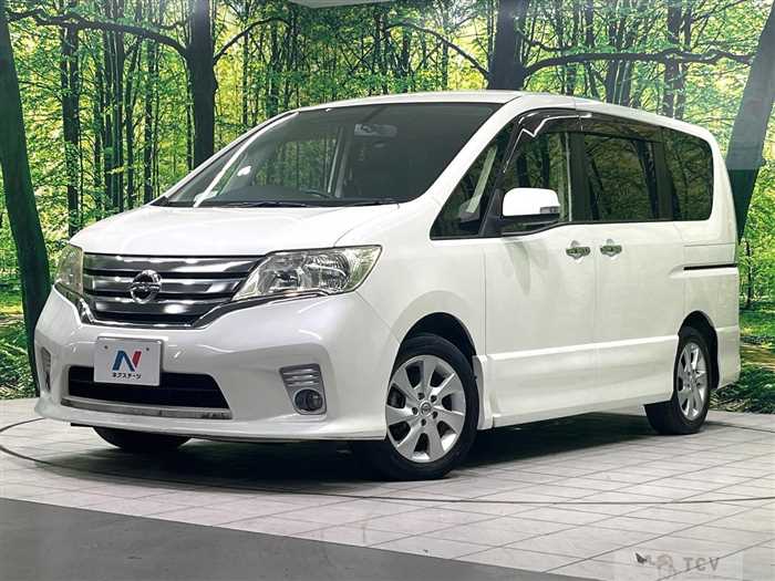 2012 Nissan Serena