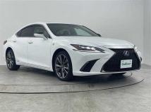 2020 Lexus ES