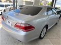 2012 Toyota Crown