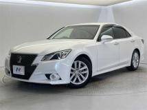 2013 Toyota Crown