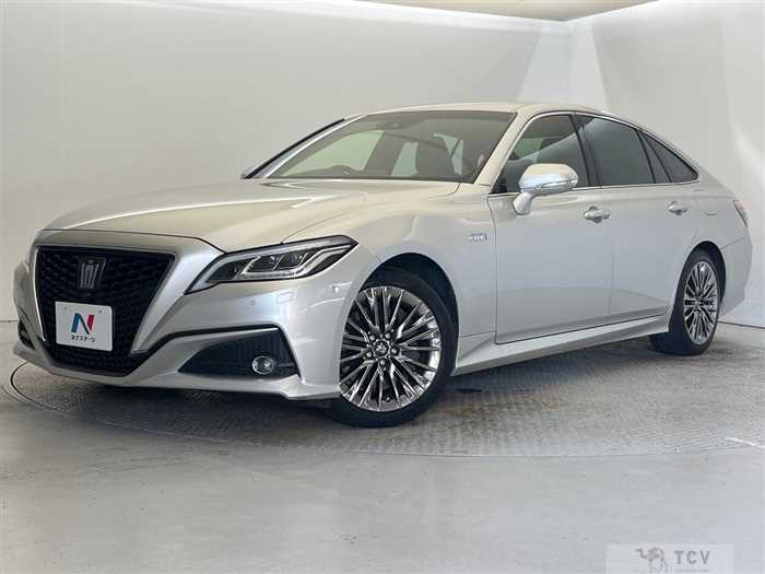 2018 Toyota Crown Hybrid