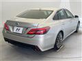 2018 Toyota Crown Hybrid