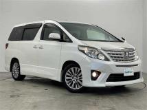 2013 Toyota Alphard