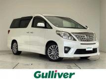 2013 Toyota Alphard