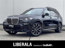 2021 BMW X7