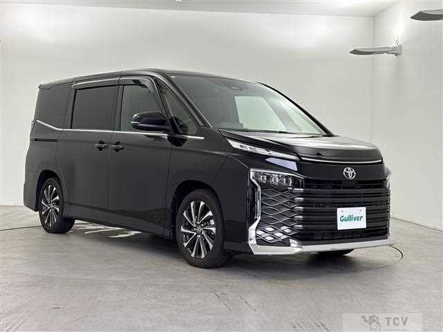 2023 Toyota Voxy