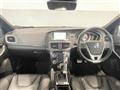 2016 Volvo V40