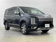2024 Mitsubishi Delica D5