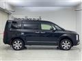 2023 Mitsubishi Delica D5