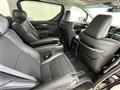 2017 Toyota Alphard Hybrid