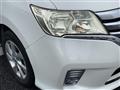 2013 Nissan Serena