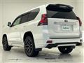 2021 Toyota Land Cruiser Prado