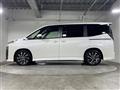 2025 Toyota Voxy