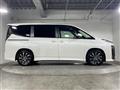 2025 Toyota Voxy