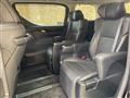 2018 Toyota Alphard Hybrid
