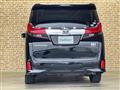 2018 Toyota Alphard Hybrid