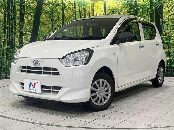 2017 Daihatsu Mira Es