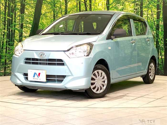 2018 Daihatsu Mira Es