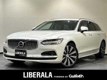 2021 Volvo V90