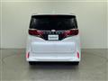2023 Toyota Alphard Hybrid