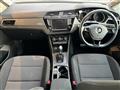 2016 Volkswagen Golf Touran