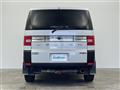 2017 Mitsubishi Delica D5