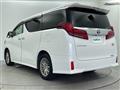 2023 Toyota Alphard Hybrid
