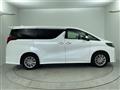 2023 Toyota Alphard Hybrid