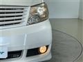 2005 Toyota Alphard V