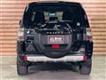 2015 Mitsubishi Pajero