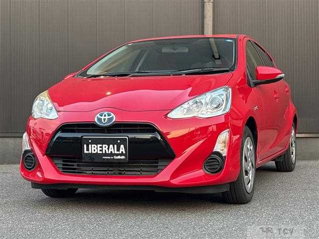 2016 Toyota AQUA