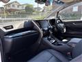 2022 Toyota Alphard