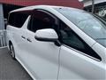 2017 Toyota Alphard